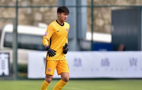 申花为何砸重金签他， 西甲历练+中超爆发， 门线技术太惊艳！