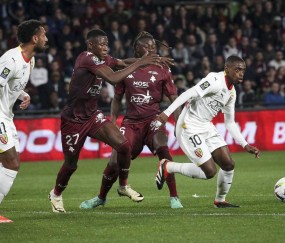 2-0大冷门,10人法甲倒数第一爆发,掀翻法甲第二,迎赛季首胜