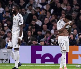 7分钟逆转皇马!曼城主帅瓜迪奥拉三记战术杀招击溃皇马防线!