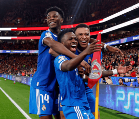 英超名宿批评穆里尼奥：双标，别说维尼修斯了，挑衅球迷你才是行家