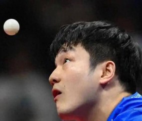 樊振东欧冠首秀3-0轻取对手，方博赛后犀利点评：对手实力明显不足