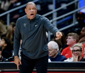 失信大潮冲向NBA教练群 雷迪克科尔帅位都不稳了？