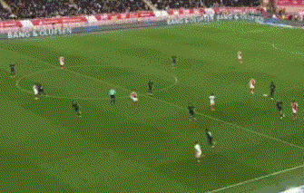 刺激！1-0，30岁日本球星闪耀欧洲：一剑封喉，率队掀翻法甲第一