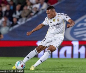 皇马客场连续受挫！从领跑者到积分榜第二，球队陷入信任危机