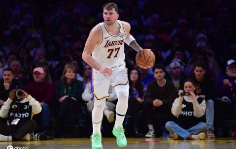 杨瀚森来了东契奇走了 NBA的2025年活人感拉满