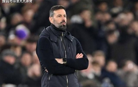 一日英超动向：多人争抢曼联临时主帅职责，罗塞尼尔喜欢当教练