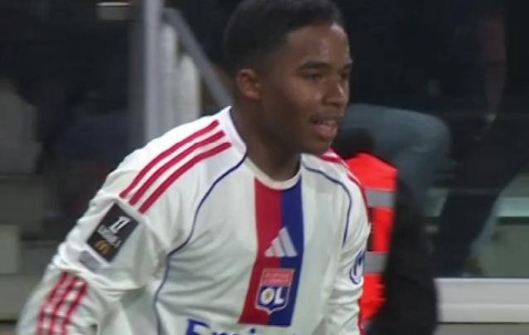 阿隆索用人失误！19岁法甲新星76分钟梅开三度，皇马半季仅出场3次