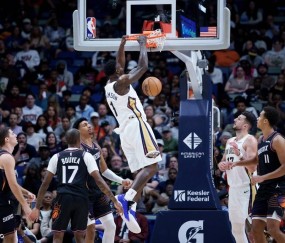 马威与阿尔瓦拉多互殴被驱逐 布克20分太阳赛季三杀鹈鹕