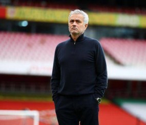 阿隆温特建议斯洛特保持防守的节奏,恩里克需要采纳魔力鸟的想法