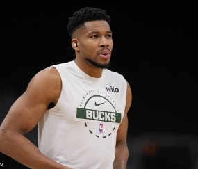 曝勇士为得到字母哥愿付出一切 除了库里都能动