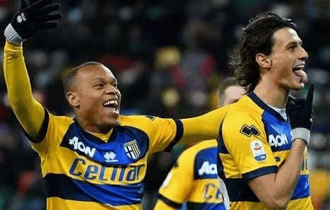 意甲焦点战：帕尔马 VS 拉齐奥，谁能笑傲赛场？