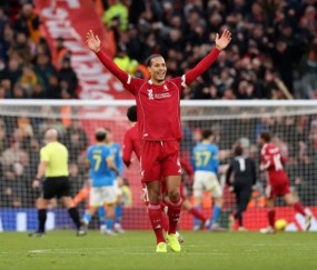 危了！利物浦就剩1个正牌中卫，拿什么死磕欧冠最后一战？