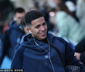 切尔西“奇才”詹姆斯的逆袭之路：从右后卫到中场指挥官