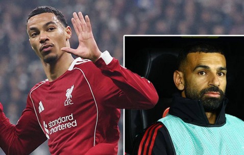 雨果·埃基蒂克坦率利物浦锋线问题：与伊萨克合作尚需提升！