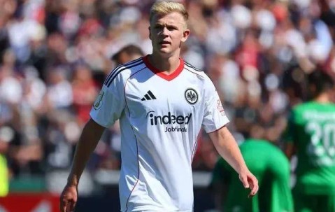 德甲拜仁对阵奥格斯堡柏林联合对阵多特蒙德勒沃库森对阵不莱梅比分预测