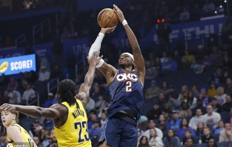 亚历山大空砍47分内姆布哈德27+7+11 步行者击败雷霆