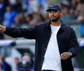 拜仁慕尼黑横扫德甲2025赛季：百球轰炸彰显无可匹敌的霸主地位