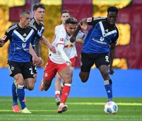 2-1，鲍姆加特纳双响炮，率队6轮不败逼近德甲榜首，仅差拜仁2分