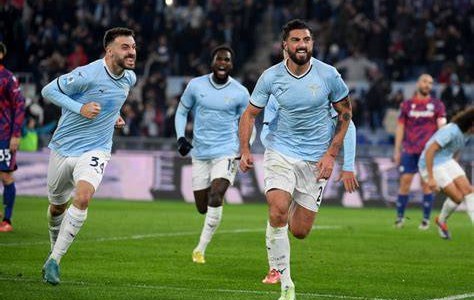 周日025 西甲 皇家社会VS巴塞罗那：比分预测