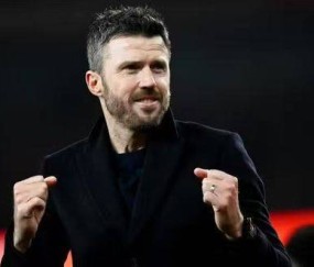 破队史纪录！曼联领跑 1 亿镑抢人，复刻姆贝莫神迹就靠他？