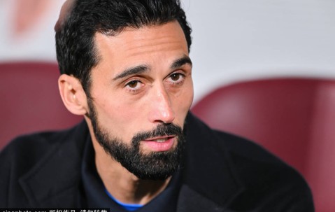 西甲1月最佳主教练候选：佩莱格里诺、米歇尔与希拉尔德斯的战术较量