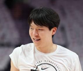 明日战湖人!开拓者官方:从发展联盟召回杨瀚森