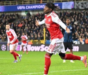 豪取6连胜!阿森纳一只脚进欧冠16强,穆里尼奥神了:2-0战胜意甲冠军