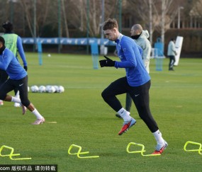 帕尔默缺席训练两天，欧冠对阵那不勒斯复出希望大增！