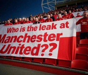 还有内鬼？曼联调查德比首发提前泄密事件！穆帅至今阵容屡遭公开