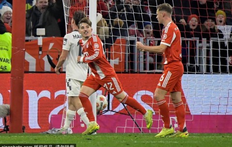 17岁小将卡尔刷新德甲纪录：3球2助攻展现未来之星的潜力