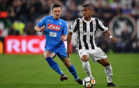 那不勒斯主场不败冲纪录PK尤文8场不败，5分差距下的冠军博弈