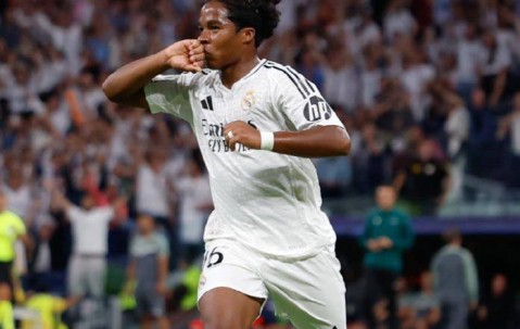 终于定了！恩德里克加盟法甲，周末有望首秀，对决法蒂戏码拉满！