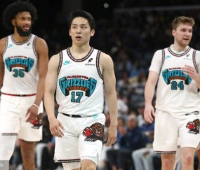 Shams：日本后卫河村勇辉跟公牛签下双向合同