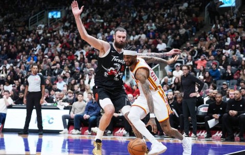 英格拉姆29+9约翰逊30+7+9 老鹰不敌猛龙