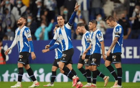 西甲保级生死局！阿拉维斯主场铁闸锁喉，奥维耶多客场残阵难逃降级劫