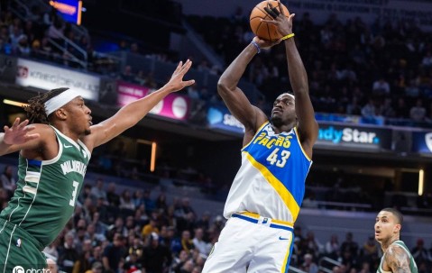 西亚卡姆15+9库兹马15+7 步行者不敌雄鹿6连败