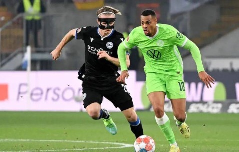 周日016德甲焦点战：弗赖堡迎战多特蒙德，欧冠资格的关键卡位战！