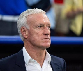 官宣!意大利前主帅找到新工作,曼联王朝的坍塌,再次重演