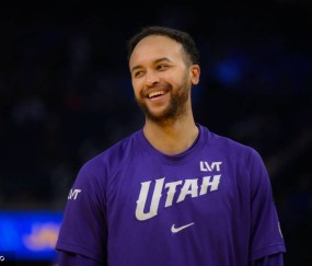 灰熊送出杰克逊等4人 从爵士得到李凯尔等4人+3首轮