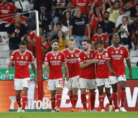 西甲：巴列卡诺VS巴伦西亚，一场充满悬念的较量