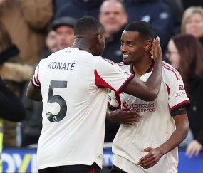 雪藏萨拉赫激活两大亿元先生，伊萨克处子球，利物浦2-0终结3连败