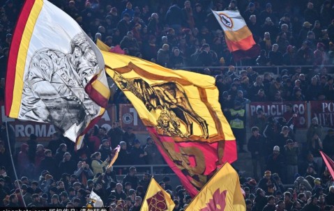 那不勒斯的双面人生：意甲连胜与欧冠失利的背后故事