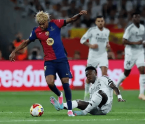 50场未被零封！14战37球 西甲第2巴萨火力全开：11人齐破门