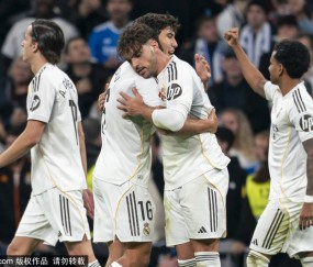 马德里双雄失利重创西班牙足球，巴萨独撑大旗，欧战资格岌岌可危