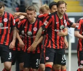 德甲两烂相争谁能脱坑