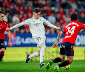 豪门狂欢夜：皇马1-2惨遭绝杀爆冷 曼城2-1纽卡距枪手2分 巴黎3-0