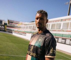 39岁纳尼谈判复出 将加盟哈萨克斯坦联赛当大使