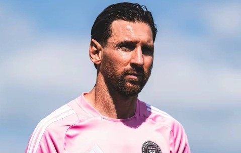 梅西再遇老对手！12月7日美职联总决赛，直面穆勒冲击生涯第47冠