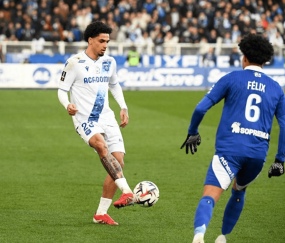 法甲对决:斯特拉斯堡主场迎战洛里昂,中下游抢分关键战!