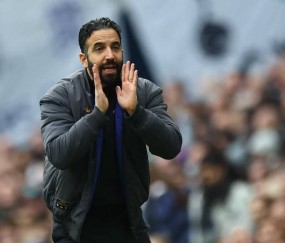 曼联问题究竟何在?“治标不治本”的努力难掩球队深层隐忧